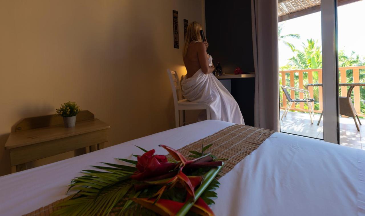 Hotel Les Bougainvilliers Saint-Gilles-les Bains Eksteriør billede