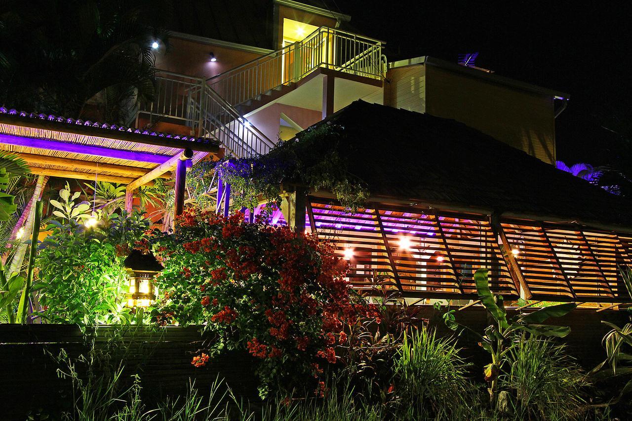 Hotel Les Bougainvilliers Saint-Gilles-les Bains Eksteriør billede